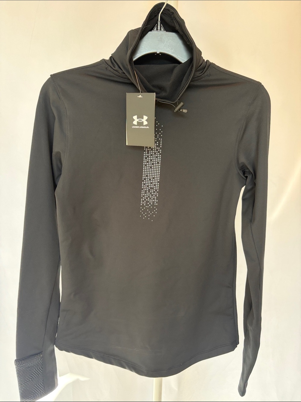 Under Armour Black Long-Sleeve Hooded Performance Top